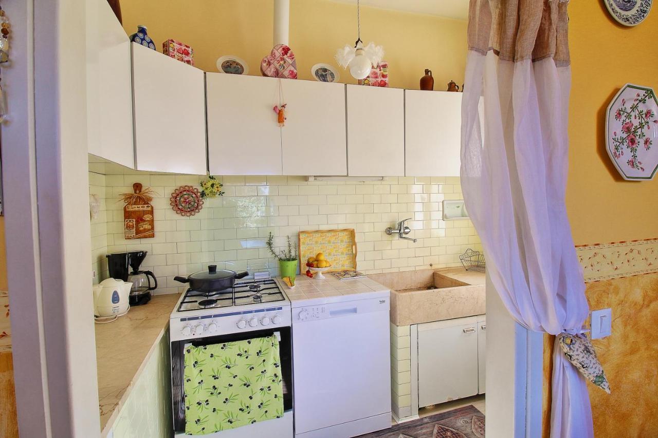 Villa Le Fate Dimora Di Charme Con Piscina Λατζίζε Εξωτερικό φωτογραφία