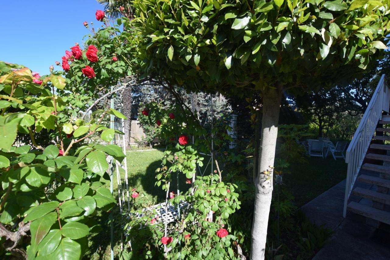 Villa Le Fate Dimora Di Charme Con Piscina Λατζίζε Εξωτερικό φωτογραφία